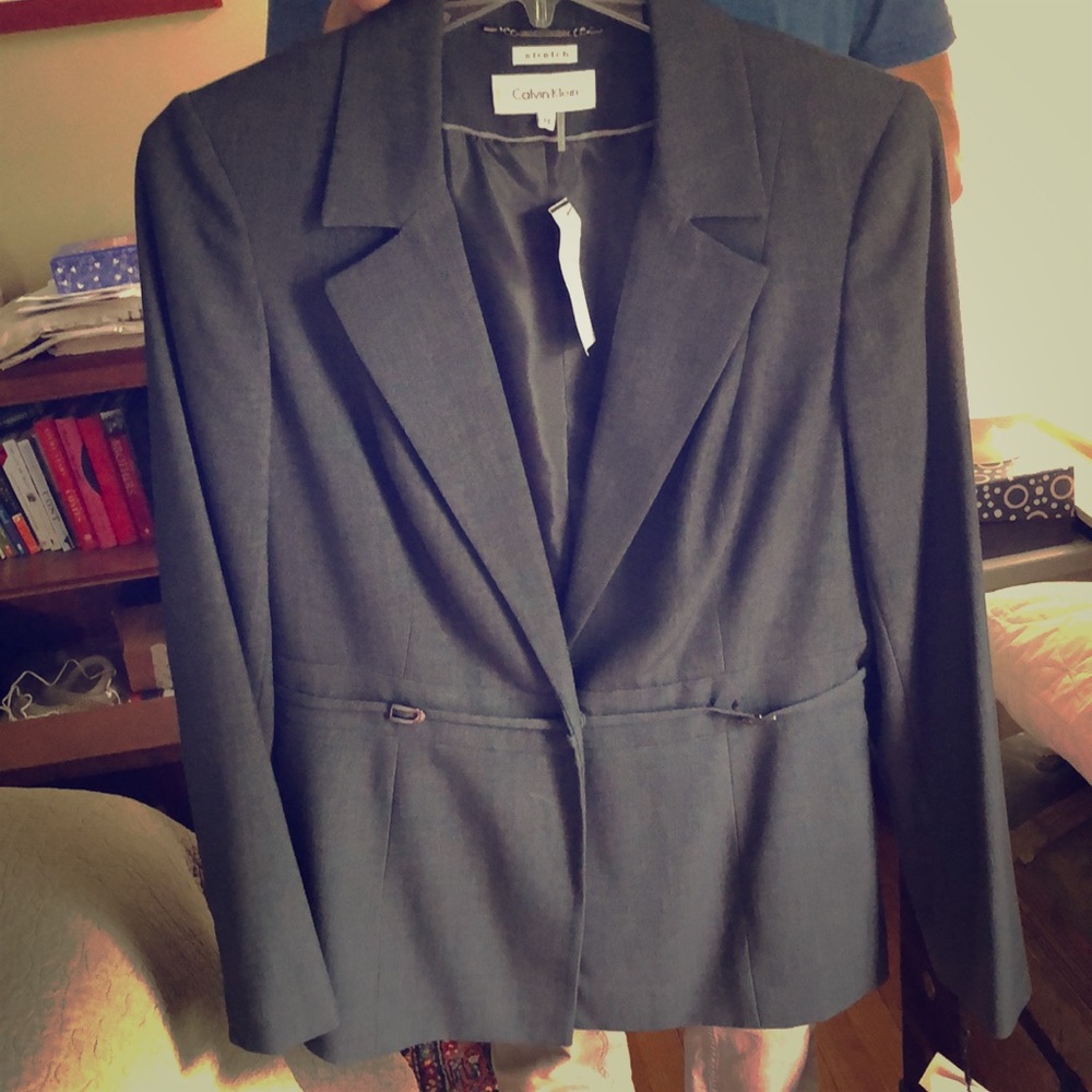 BRAND NEW Calvin Klein suit!!
